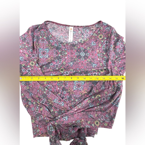 Anthropologie Daily Practice Long Sleeve Wrap Front Long Sleeve Boho Floral yoga - Picture 6 of 8